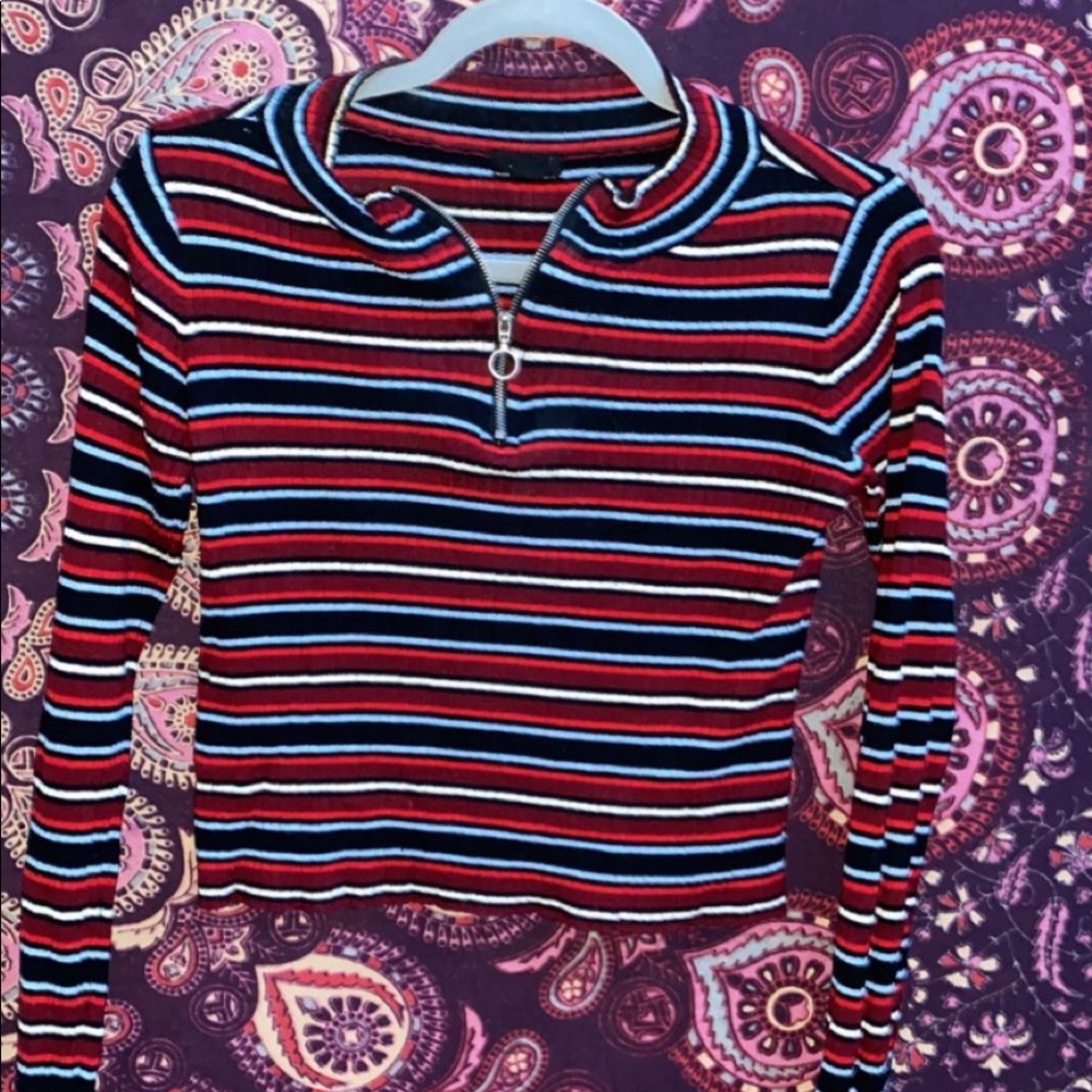 Striped stretchy top (cropped)